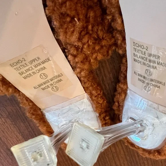 Chase & Chloe Teddy Sherpa Mule Heels | Size 7.5 | Trendy Sculptural Heel | NWOT - Picture 8 of 12